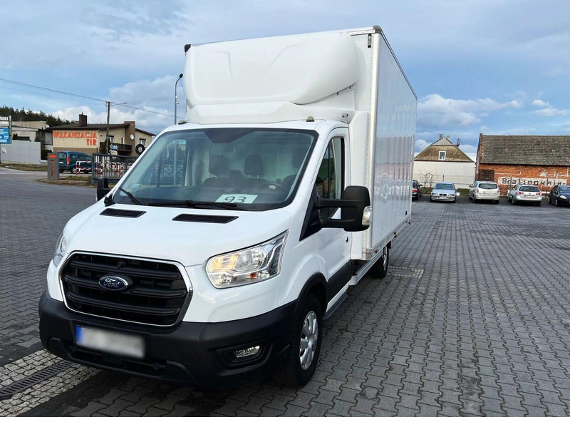 Ford Transit Kontener 8 ep New Model One Owner - 厢式货车:图1 Ford Transit Kontener 8 ep New Model One Owner - 厢式货车:图1