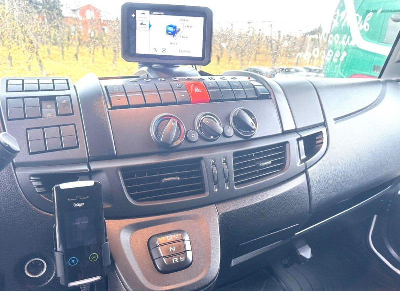 厢式卡车 Iveco 120-250 EUROCARGO Koffer + Tail Lift:图13 厢式卡车 Iveco 120-250 EUROCARGO Koffer + Tail Lift:图13