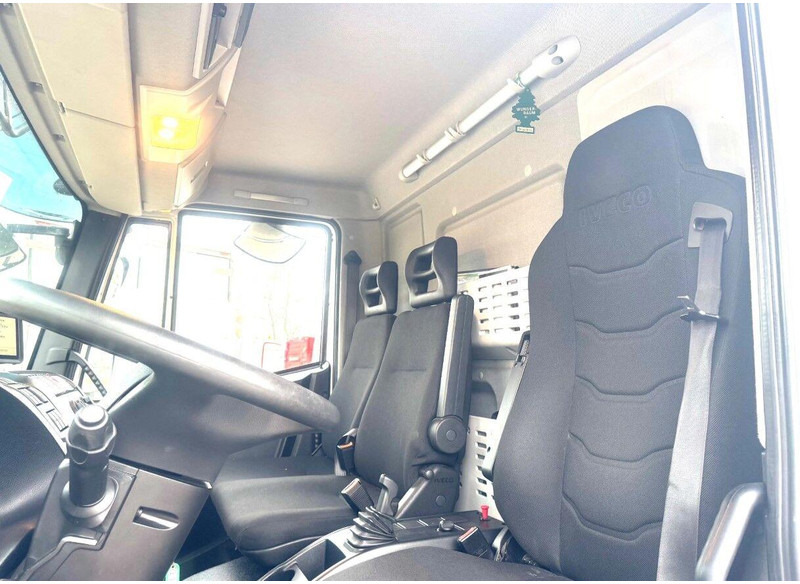 厢式卡车 Iveco 120-250 EUROCARGO Koffer + Tail Lift:图11 厢式卡车 Iveco 120-250 EUROCARGO Koffer + Tail Lift:图11