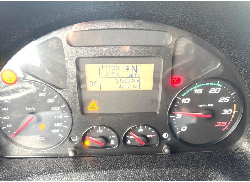 厢式卡车 Iveco 120-250 EUROCARGO Koffer + Tail Lift:图15 厢式卡车 Iveco 120-250 EUROCARGO Koffer + Tail Lift:图15