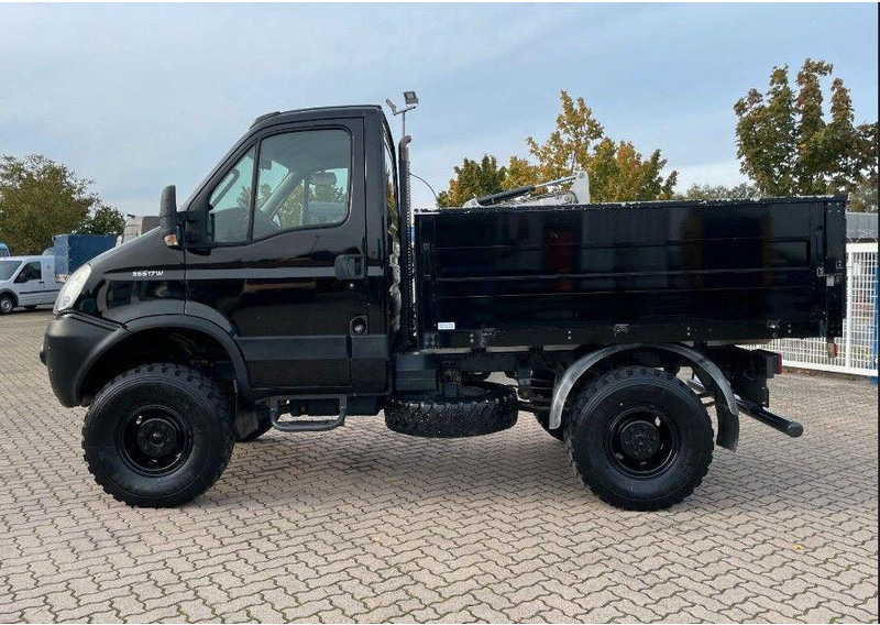 Iveco 35S17 W 4x4 Flatbed - 平板货车:图4 Iveco 35S17 W 4x4 Flatbed - 平板货车:图4