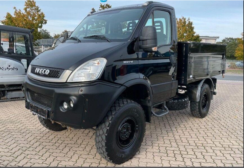 Iveco 35S17 W 4x4 Flatbed - 平板货车:图1 Iveco 35S17 W 4x4 Flatbed - 平板货车:图1