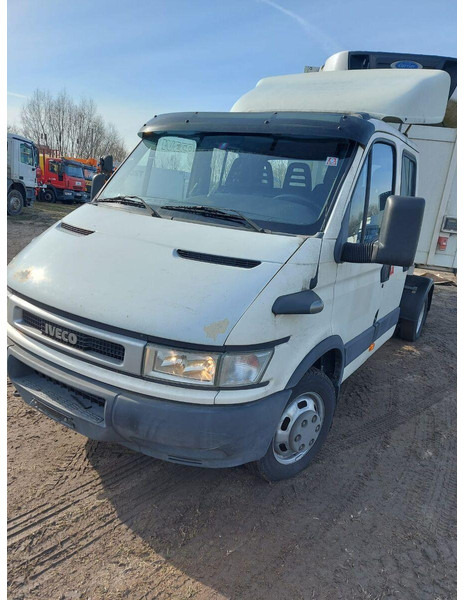 Iveco 50C 17 Doka BE Mini Trekker - SZM - 3.5t - 牵引车:图4 Iveco 50C 17 Doka BE Mini Trekker - SZM - 3.5t - 牵引车:图4