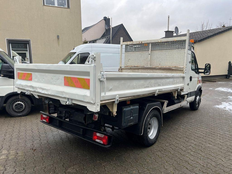 Iveco 70C17 3 way tipper - 翻斗车:图4 Iveco 70C17 3 way tipper - 翻斗车:图4