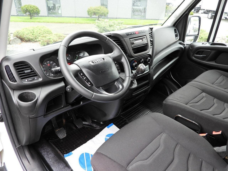 Iveco DAILY 35C13 WYWROTKA PODWÓJNA KABINA DOKA 7 MIEJSC TEMPOMAT BLIŹ - 翻斗货车, 康比货车:图2 Iveco DAILY 35C13 WYWROTKA PODWÓJNA KABINA DOKA 7 MIEJSC TEMPOMAT BLIŹ - 翻斗货车, 康比货车:图2