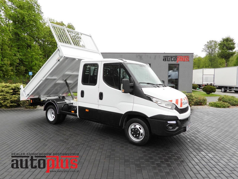 Iveco DAILY 35C13 WYWROTKA PODWÓJNA KABINA DOKA 7 MIEJSC TEMPOMAT BLIŹ - 翻斗货车, 康比货车:图1 Iveco DAILY 35C13 WYWROTKA PODWÓJNA KABINA DOKA 7 MIEJSC TEMPOMAT BLIŹ - 翻斗货车, 康比货车:图1
