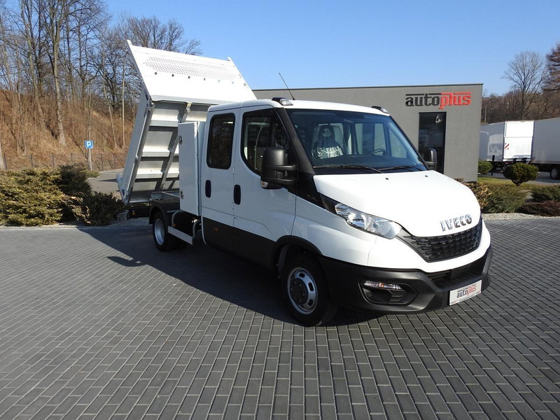 Iveco DAILY 35C14 WYWROTKA PODWÓJNA KABINA DOKA 6 MIEJSC TEMPOMAT KLIM - 翻斗货车, 康比货车:图4 Iveco DAILY 35C14 WYWROTKA PODWÓJNA KABINA DOKA 6 MIEJSC TEMPOMAT KLIM - 翻斗货车, 康比货车:图4