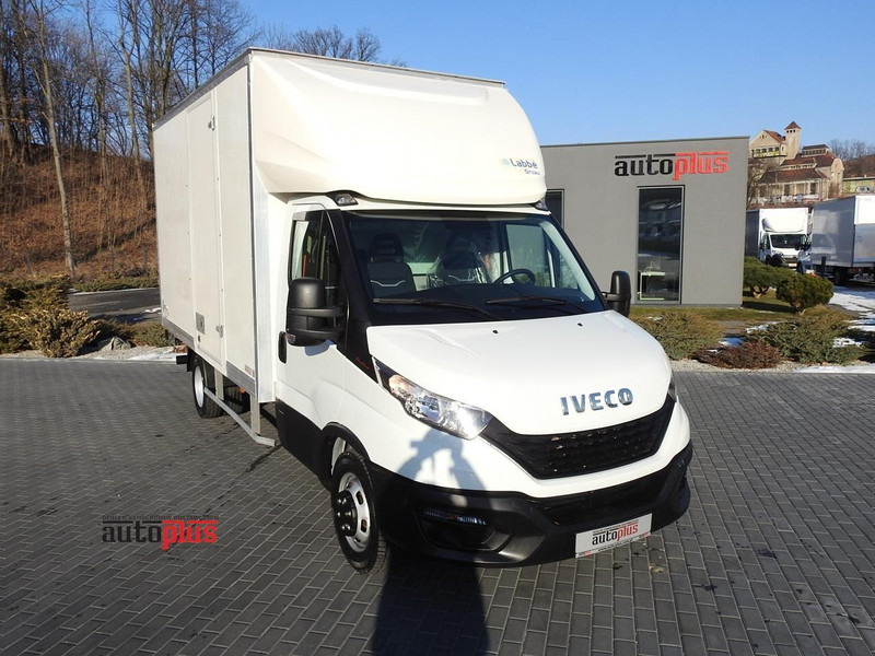 Iveco DAILY 35C16 KONTENER WINDA 8 PALET TEMPOMAT BLIŹNIACZE KOŁA KLIM - 厢式货车:图1 Iveco DAILY 35C16 KONTENER WINDA 8 PALET TEMPOMAT BLIŹNIACZE KOŁA KLIM - 厢式货车:图1
