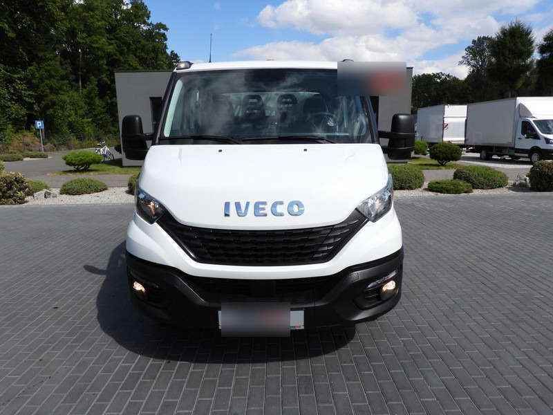 Iveco DAILY 35C16 WYWROTKA PODWÓJNA KABINA DOKA 6 MIEJSC TEMPOMAT NAWI - 翻斗货车:图5 Iveco DAILY 35C16 WYWROTKA PODWÓJNA KABINA DOKA 6 MIEJSC TEMPOMAT NAWI - 翻斗货车:图5