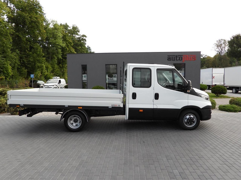 平板货车 Iveco DAILY 35C17 SKRZYNIA PODWÓJNA KABINA DOKA 7 MIEJSC TEMPOMAT BLIŹ:图7 平板货车 Iveco DAILY 35C17 SKRZYNIA PODWÓJNA KABINA DOKA 7 MIEJSC TEMPOMAT BLIŹ:图7