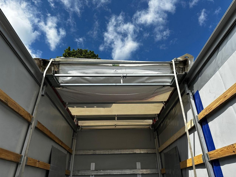 侧帘货车 Iveco DAILY 35S18 PLANDEKA 10 PALET WEBASTO TEMPOMAT NAWIGACJA LEDY KL：图12