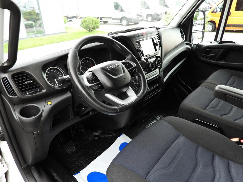 Iveco DAILY 35S18 PLANDEKA 10 PALET WEBASTO TEMPOMAT NAWIGACJA LEDY KL - 侧帘货车:图2 Iveco DAILY 35S18 PLANDEKA 10 PALET WEBASTO TEMPOMAT NAWIGACJA LEDY KL - 侧帘货车:图2