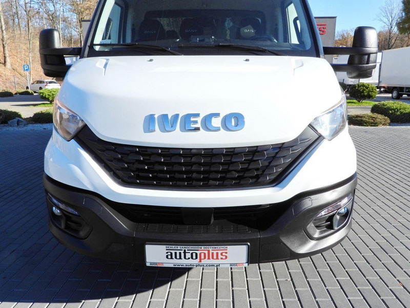 侧帘货车 Iveco DAILY 50C17 PLANDEKA 10 PALET TEMPOMAT BLIŹNIACZE KOŁA KLIMATYZA:图15 侧帘货车 Iveco DAILY 50C17 PLANDEKA 10 PALET TEMPOMAT BLIŹNIACZE KOŁA KLIMATYZA:图15