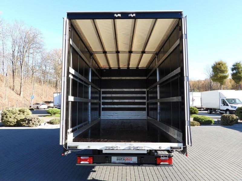 侧帘货车 Iveco DAILY 50C17 PLANDEKA 10 PALET TEMPOMAT BLIŹNIACZE KOŁA KLIMATYZA:图12 侧帘货车 Iveco DAILY 50C17 PLANDEKA 10 PALET TEMPOMAT BLIŹNIACZE KOŁA KLIMATYZA:图12