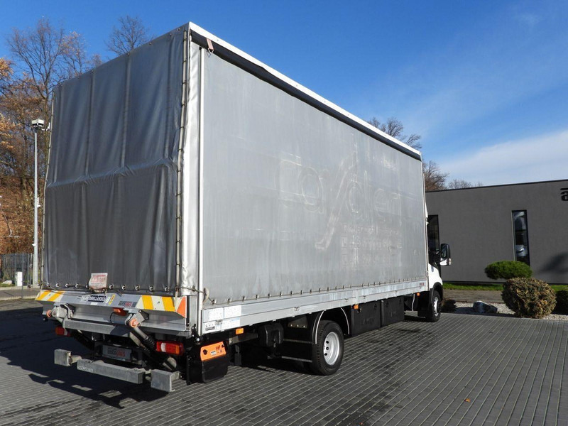 Iveco DAILY 70C18 PLANDEKA WINDA 16 PALET WEBASTO TEMPOMAT NAWIGACJA L - 侧帘货车:图3 Iveco DAILY 70C18 PLANDEKA WINDA 16 PALET WEBASTO TEMPOMAT NAWIGACJA L - 侧帘货车:图3