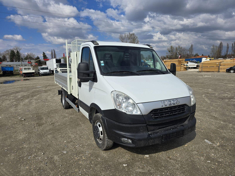 Iveco Daily 35 C 13 - Tipper + tool box - 翻斗货车:图1 Iveco Daily 35 C 13 - Tipper + tool box - 翻斗货车:图1