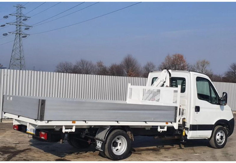 Iveco Daily 35C13 Bonfiglioli P 2300 - Pritsche 4,3 m - 平板货车:图5 Iveco Daily 35C13 Bonfiglioli P 2300 - Pritsche 4,3 m - 平板货车:图5