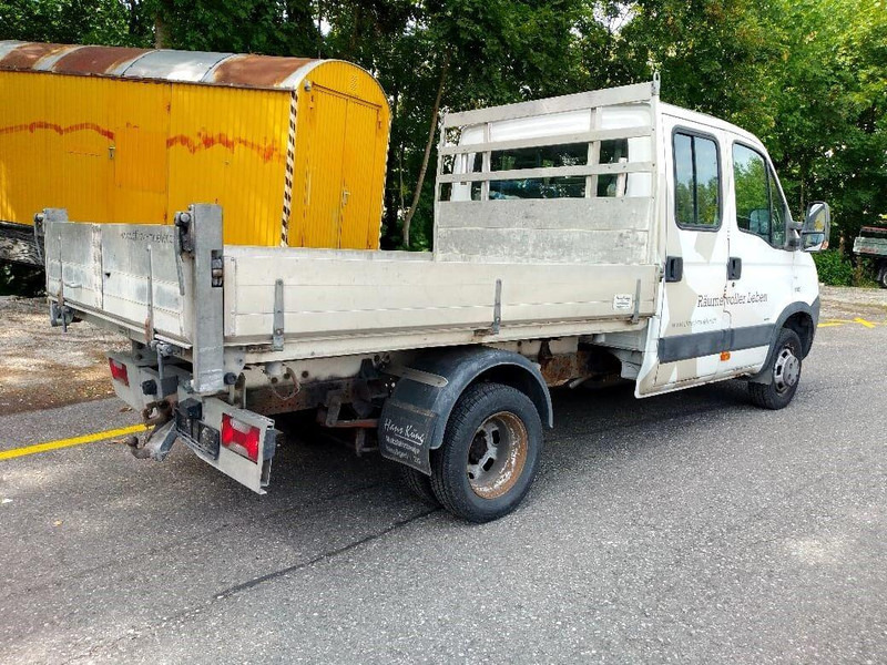Iveco Daily 35S18 - Doka flatbed - 栏板式/ 平板卡车:图3 Iveco Daily 35S18 - Doka flatbed - 栏板式/ 平板卡车:图3