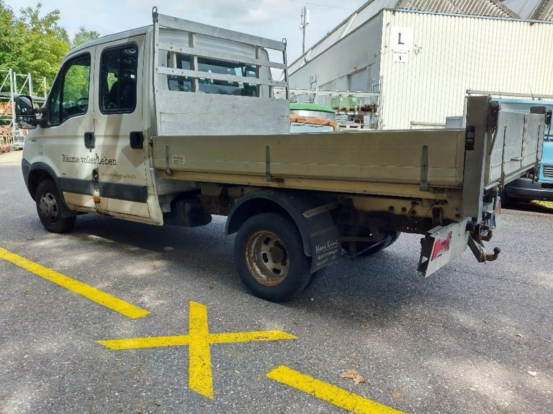 Iveco Daily 35S18 - Doka flatbed - 栏板式/ 平板卡车:图4 Iveco Daily 35S18 - Doka flatbed - 栏板式/ 平板卡车:图4
