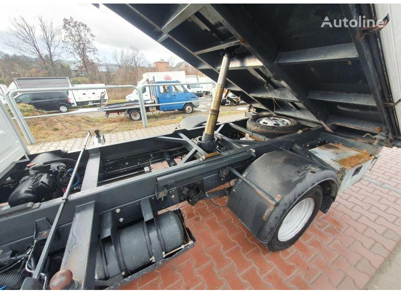 Iveco Daily 35c-14 3 way tipper BENZIN 租赁 Iveco Daily 35c-14 3 way tipper BENZIN:图9 Iveco Daily 35c-14 3 way tipper BENZIN 租赁 Iveco Daily 35c-14 3 way tipper BENZIN:图9