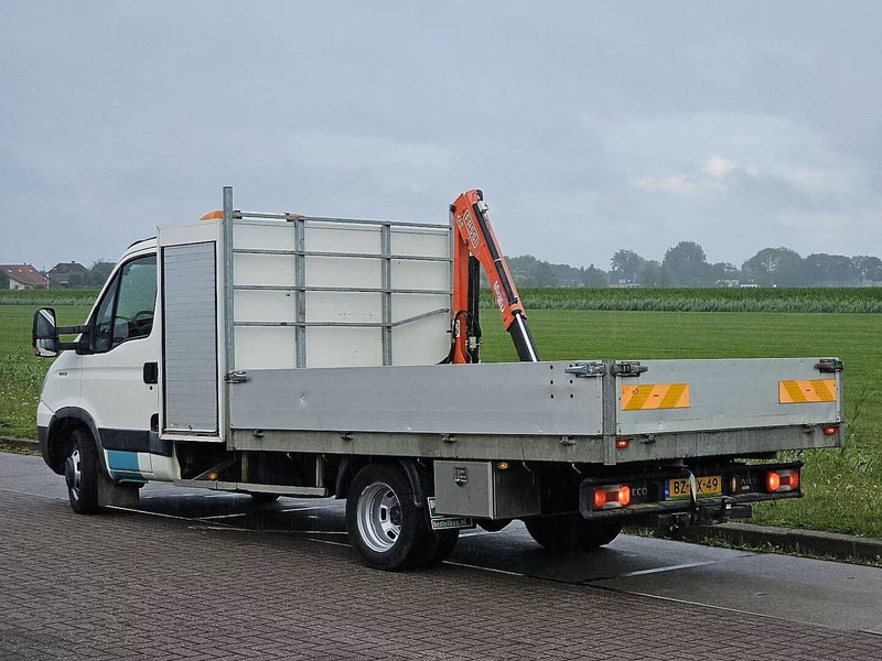Iveco Daily 40C15 - Flatbed + crane - 平板货车, 起重车:图3 Iveco Daily 40C15 - Flatbed + crane - 平板货车, 起重车:图3