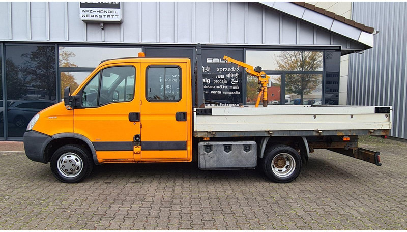 Iveco Daily 50C15 Doka Flatbed + Crane Hummel GSK 500 - 栏板式/ 平板卡车, 起重车:图2 Iveco Daily 50C15 Doka Flatbed + Crane Hummel GSK 500 - 栏板式/ 平板卡车, 起重车:图2