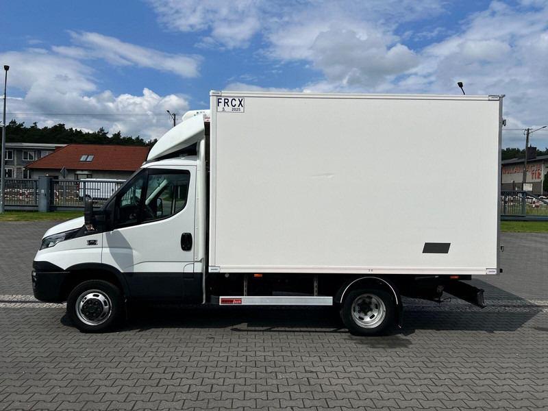 Iveco Daily 50C15 Kontener Mroźnia/Chłodnia 3x Drzwi ThermoKing V 300 - 冷藏货车:图2 Iveco Daily 50C15 Kontener Mroźnia/Chłodnia 3x Drzwi ThermoKing V 300 - 冷藏货车:图2
