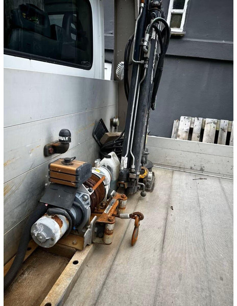 Iveco Daily 70C17 - Car transporter + crane - 自动转运卡车:图5 Iveco Daily 70C17 - Car transporter + crane - 自动转运卡车:图5