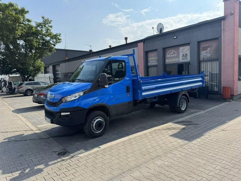 Iveco Daily 72C18 - 3 way tipper truck - 翻斗车:图1 Iveco Daily 72C18 - 3 way tipper truck - 翻斗车:图1