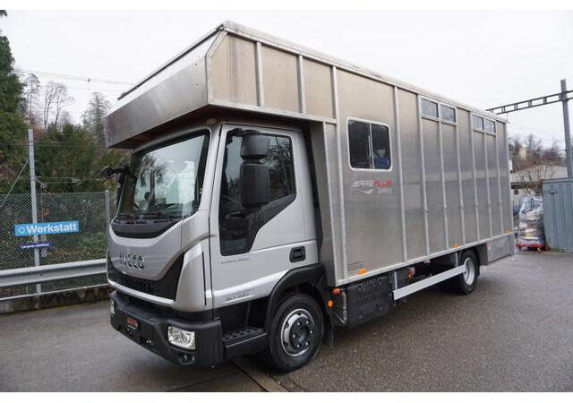Iveco EUROCARGO 80-190 Lószállító - 牲畜运输车:图1 Iveco EUROCARGO 80-190 Lószállító - 牲畜运输车:图1