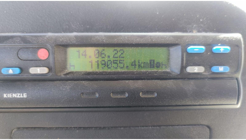 Iveco Etalmobil 55SA foodtruck - 5.5t - 自动售货卡车:图5 Iveco Etalmobil 55SA foodtruck - 5.5t - 自动售货卡车:图5