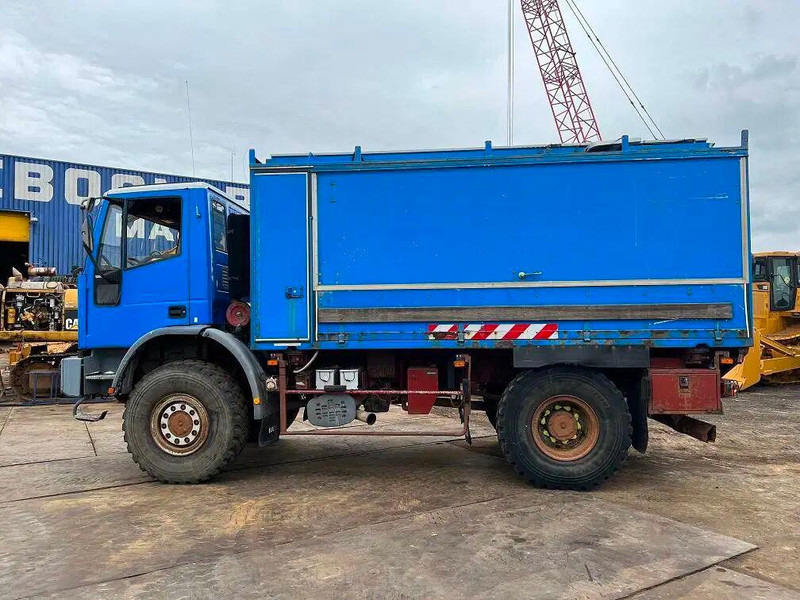 Iveco Eurocargo 135E18 4x4 - Workshop truck - 自动售货卡车:图3 Iveco Eurocargo 135E18 4x4 - Workshop truck - 自动售货卡车:图3