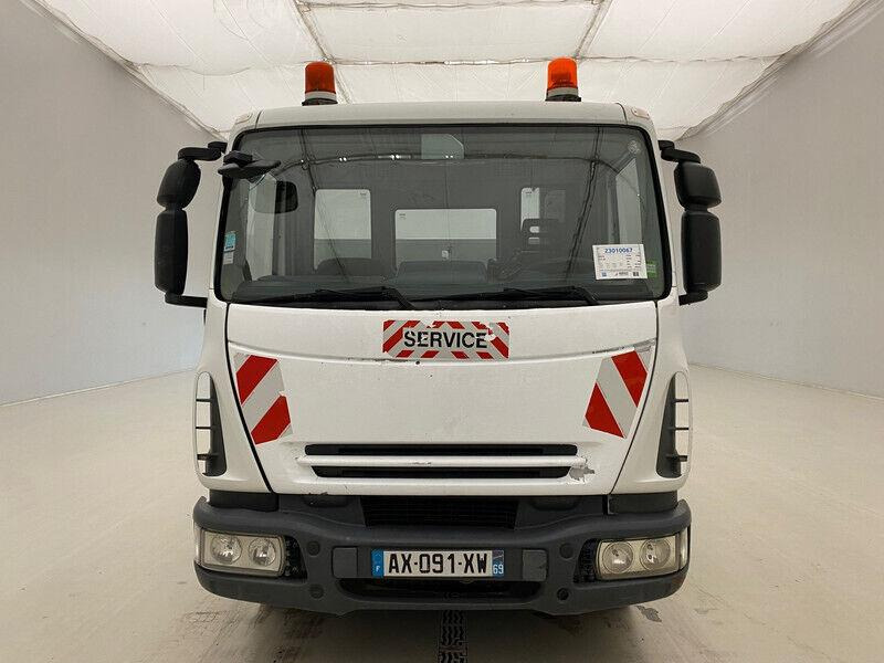 Iveco Eurocargo 75E18 - 栏板式/ 平板卡车, 起重车:图5 Iveco Eurocargo 75E18 - 栏板式/ 平板卡车, 起重车:图5
