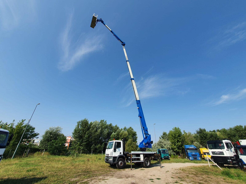 Iveco Eurocargo ML 180 E 24 - Bizocchi KJF 320 lifting basket 32 m - 卡车, 起重车:图5 Iveco Eurocargo ML 180 E 24 - Bizocchi KJF 320 lifting basket 32 m - 卡车, 起重车:图5