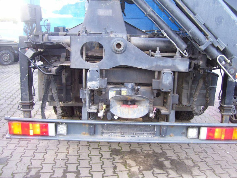 Iveco Stralis 360 - 栏板式/ 平板卡车, 起重车:图5 Iveco Stralis 360 - 栏板式/ 平板卡车, 起重车:图5