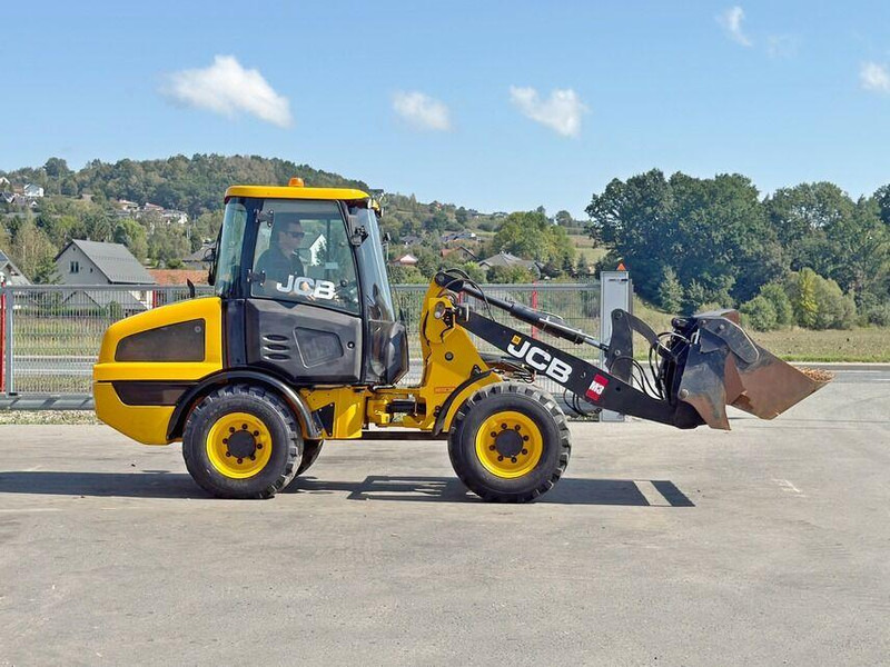 JCB 406 t4 * RADLADER * 4x4 * TOPZUSTAND - 轮式装载机:图5 JCB 406 t4 * RADLADER * 4x4 * TOPZUSTAND - 轮式装载机:图5