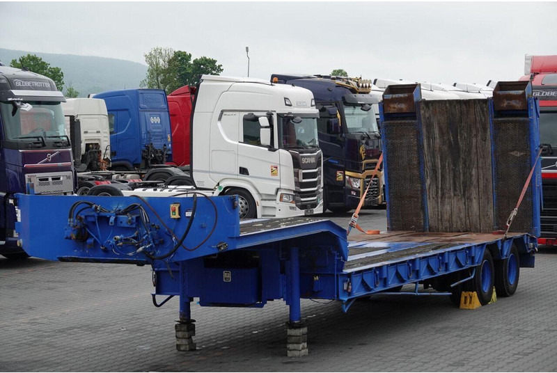 Kaiser LAWETA NISKOPODWOZIOWA / NAJAZDY HYDRAULICZNE / WCIĄGARKA / 2 OS - 低装载半拖车:图1 Kaiser LAWETA NISKOPODWOZIOWA / NAJAZDY HYDRAULICZNE / WCIĄGARKA / 2 OS - 低装载半拖车:图1