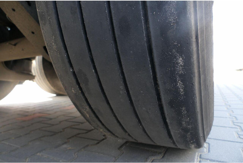 侧帘半拖车 Krone FIRANKA / STANDARD / SAF / SPROWADZONA:图15 侧帘半拖车 Krone FIRANKA / STANDARD / SAF / SPROWADZONA:图15