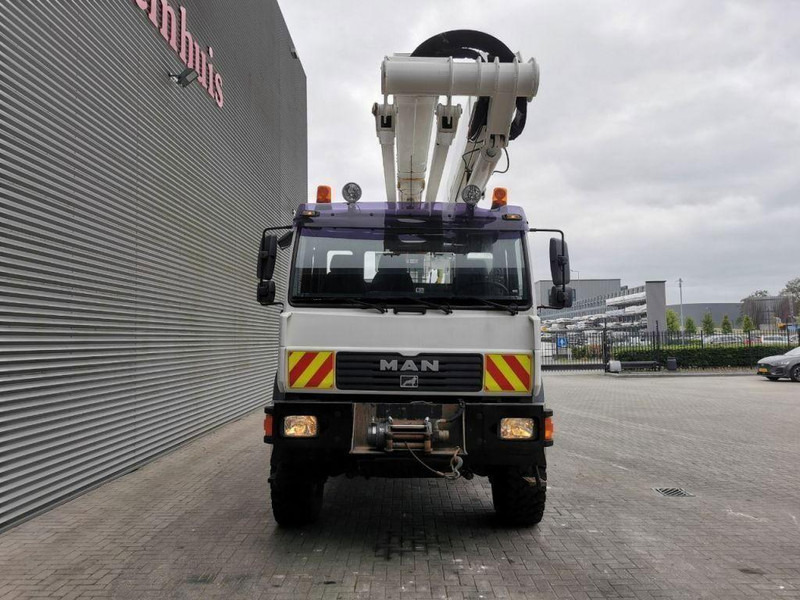 MAN LE 18.280 - Lifting basket 20,3m 4x4 - 卡车, 起重车:图2 MAN LE 18.280 - Lifting basket 20,3m 4x4 - 卡车, 起重车:图2