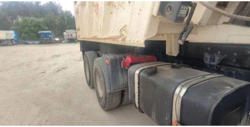 MAN TGA 33.410 - 翻斗车:图4 MAN TGA 33.410 - 翻斗车:图4
