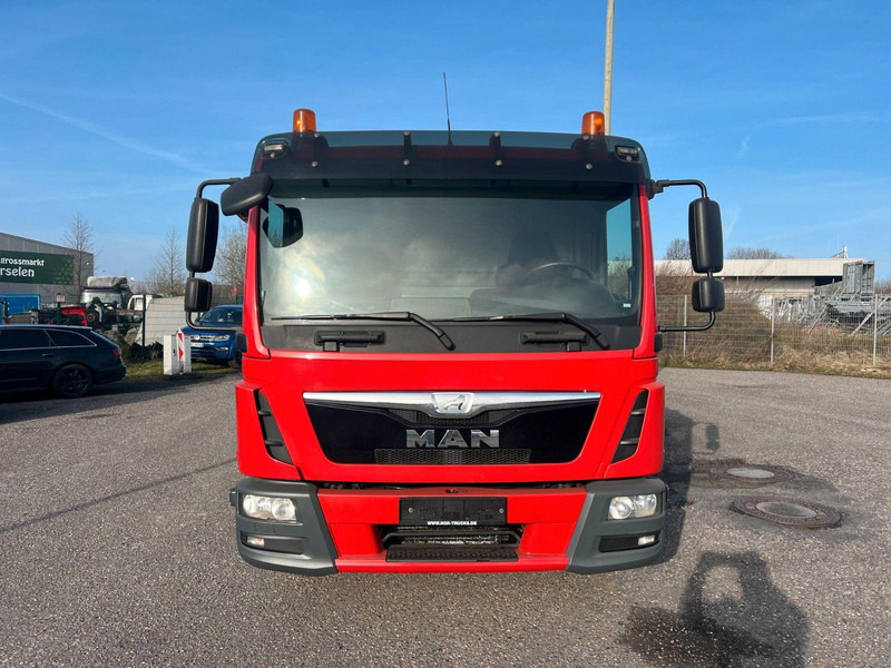 MAN TGL 10.180 Suction & pressure & rinsing truck - 真空车:图2 MAN TGL 10.180 Suction & pressure & rinsing truck - 真空车:图2