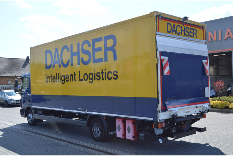 MAN TGL 12.250 CONTAINER+LIFT 1500 kg - 厢式卡车:图3 MAN TGL 12.250 CONTAINER+LIFT 1500 kg - 厢式卡车:图3