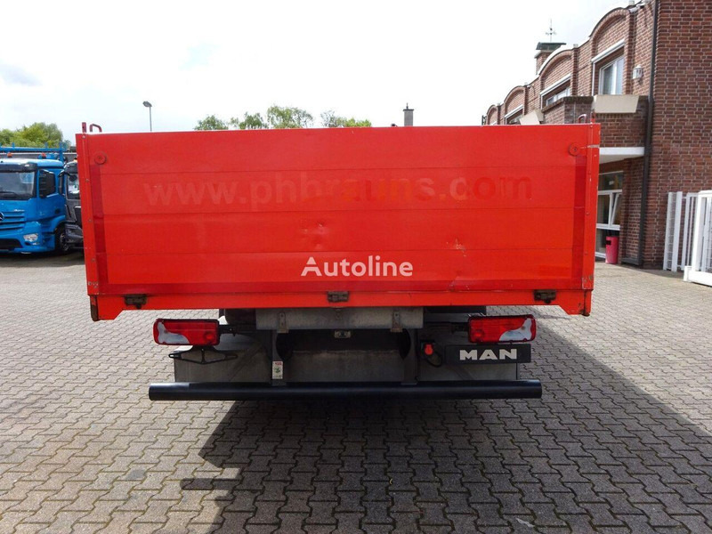 MAN TGM 15.250 Flatbed - 栏板式/ 平板卡车:图4 MAN TGM 15.250 Flatbed - 栏板式/ 平板卡车:图4
