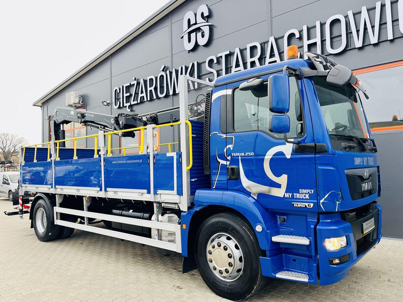 栏板式/ 平板卡车, 起重车 MAN TGM 18.250:图9 栏板式/ 平板卡车, 起重车 MAN TGM 18.250:图9