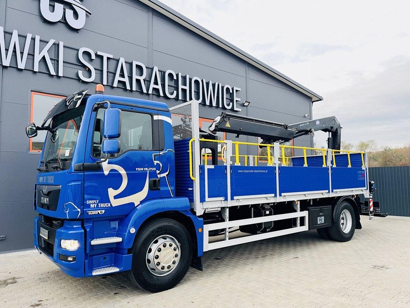 MAN TGM 18.250 - 栏板式/ 平板卡车, 起重车:图2 MAN TGM 18.250 - 栏板式/ 平板卡车, 起重车:图2