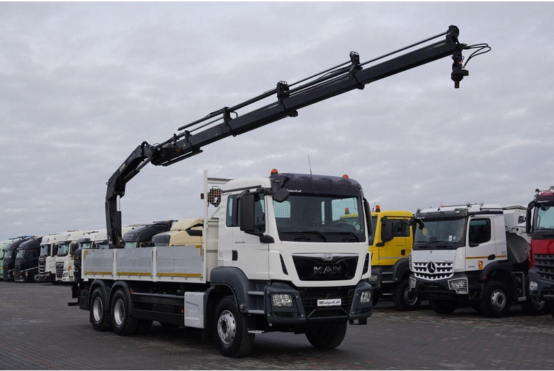MAN TGS 26.400 / 6x4 / SKRZYNIOWY - 6,5M / HDS HIAB 188 4xwysów 13 M - 栏板式/ 平板卡车, 起重车:图4 MAN TGS 26.400 / 6x4 / SKRZYNIOWY - 6,5M / HDS HIAB 188 4xwysów 13 M - 栏板式/ 平板卡车, 起重车:图4