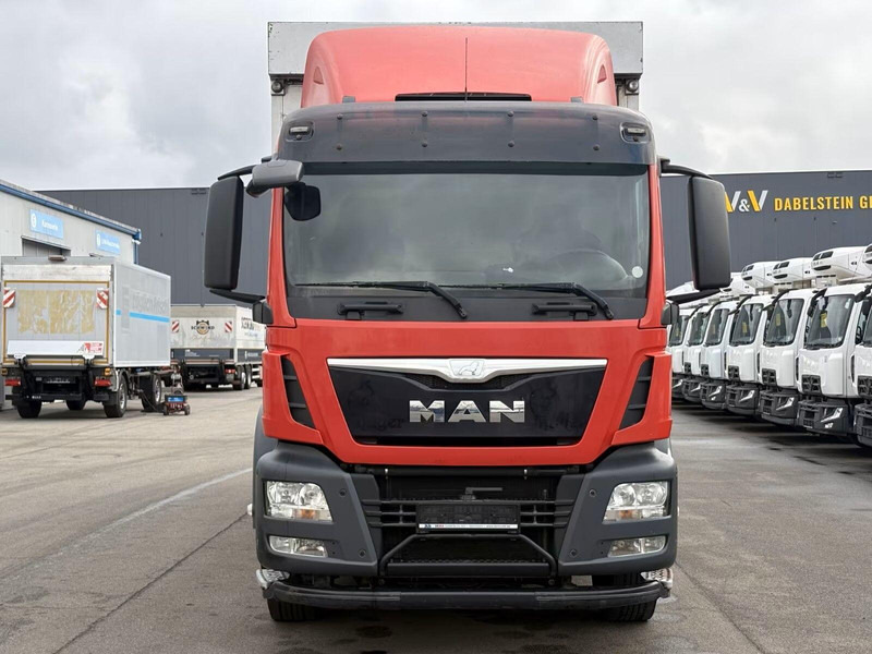 MAN TGS 26.440 - Animal transporter - 牲畜运输车:图5 MAN TGS 26.440 - Animal transporter - 牲畜运输车:图5