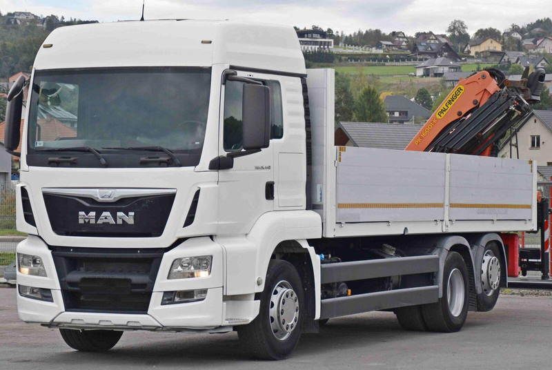 MAN TGS 26.440 * PRITSCHE 6,90 m + PK 16001 - K - 栏板式/ 平板卡车, 起重车:图4 MAN TGS 26.440 * PRITSCHE 6,90 m + PK 16001 - K - 栏板式/ 平板卡车, 起重车:图4