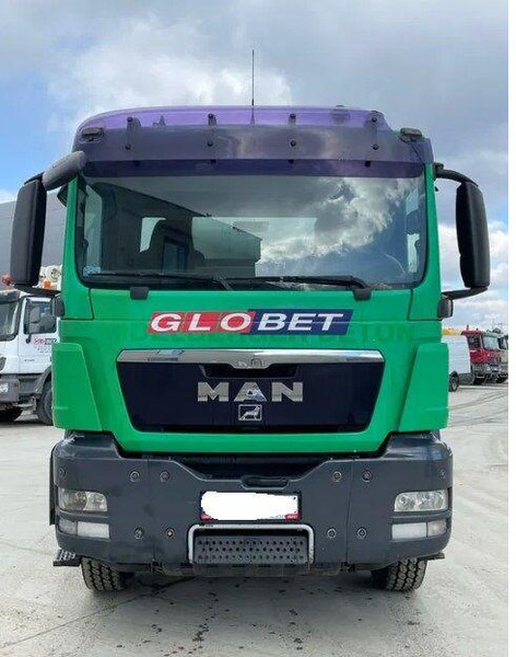 MAN TGS 32.360 - 混凝土搅拌车:图2 MAN TGS 32.360 - 混凝土搅拌车:图2