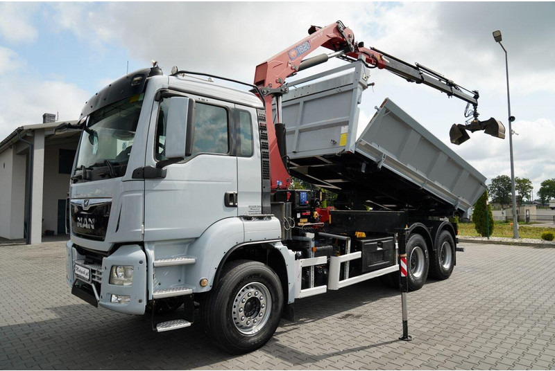 MAN TGS 33.360 / WYWROTKA + HDS - 翻斗车, 起重车:图2 MAN TGS 33.360 / WYWROTKA + HDS - 翻斗车, 起重车:图2